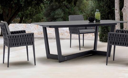 Rope Rattan Wicker table and 6pcs chairs made with weather resistant UV rope /rattan and aluminum frame built for gardens courtyards and villas